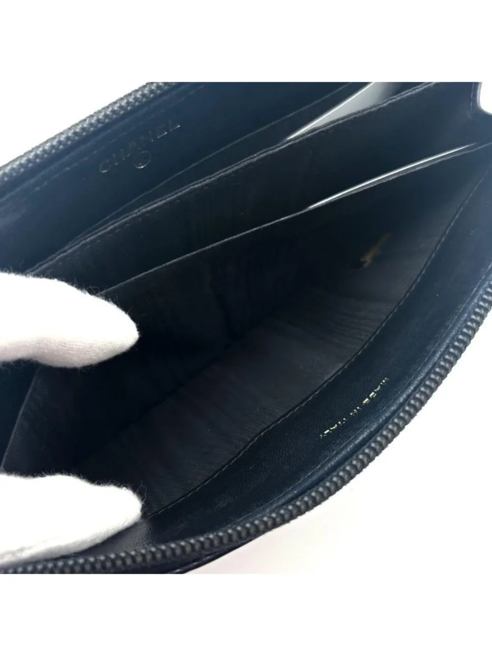 Chanel Wallet Coco Stitch Caviar Round